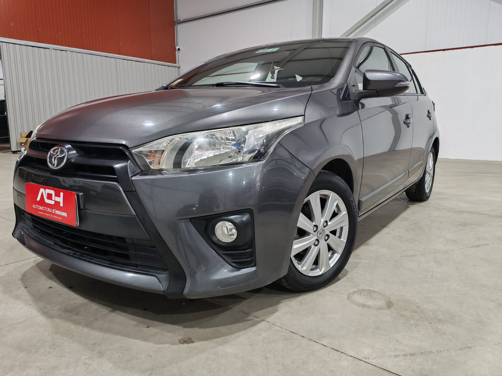 TOYOTA YARIS