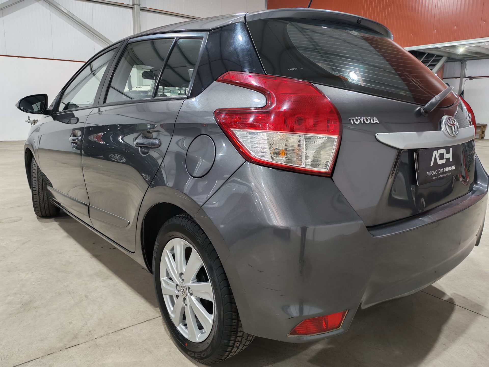 TOYOTA YARIS